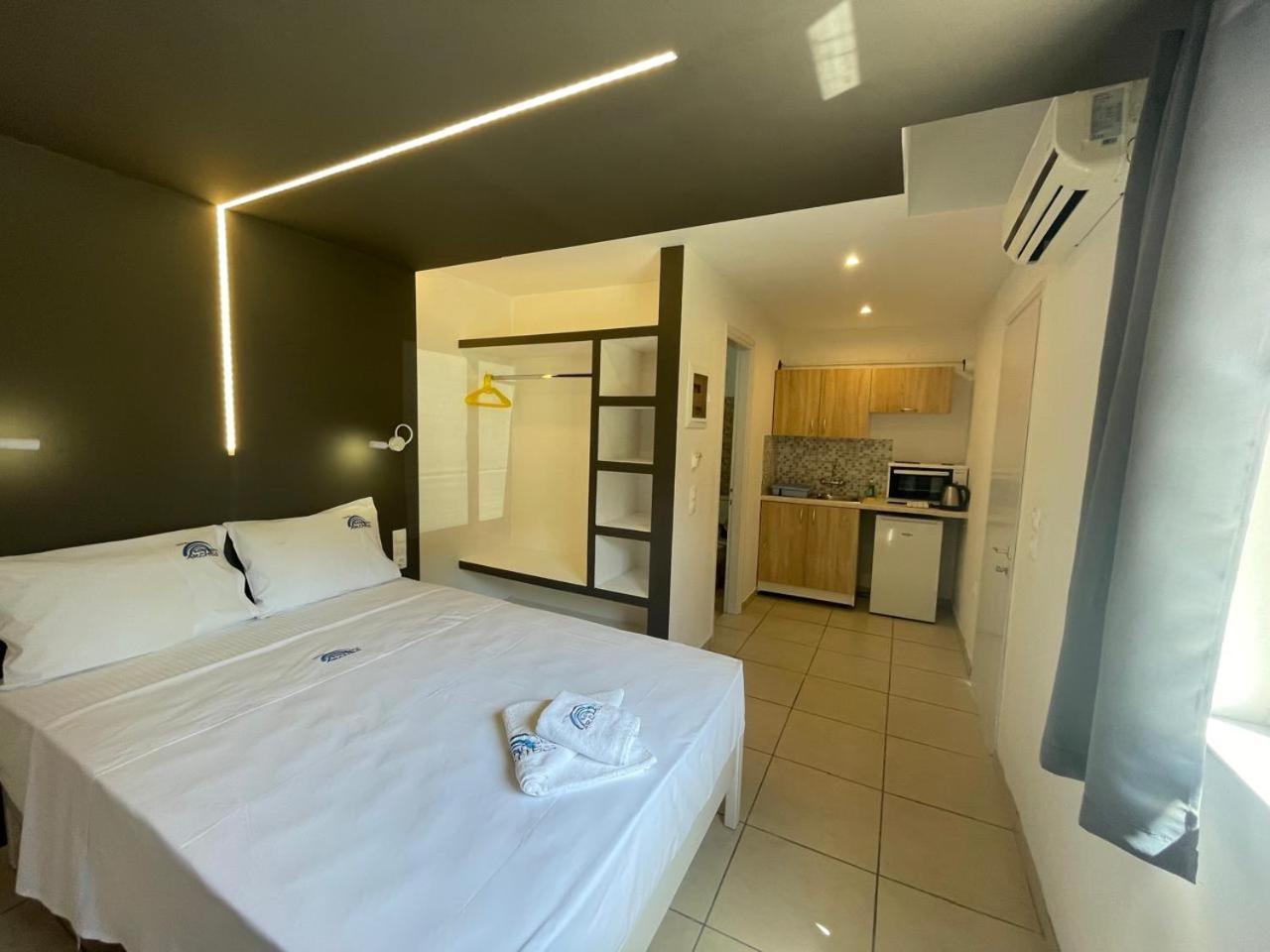 Hotel Benitses Arches 2*